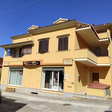 Villa Monolocale Wenge' Siniscola Exterior foto